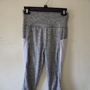 5/$20 Gray Yoga Pants With Pockets
